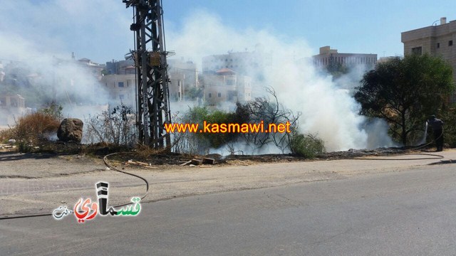  كفرقاسم : حريق بجانب مسجد علي ابن ابي طالب يوقع اضرار في اعمدة الكهرباء
